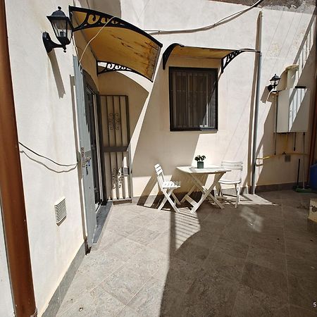 カターニア Dimora Genovesiヴィラ エクステリア 写真
